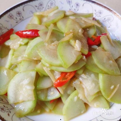 鸭子吃葫芦瓜吗怎么吃的,鸭子如何享用葫芦瓜的美味